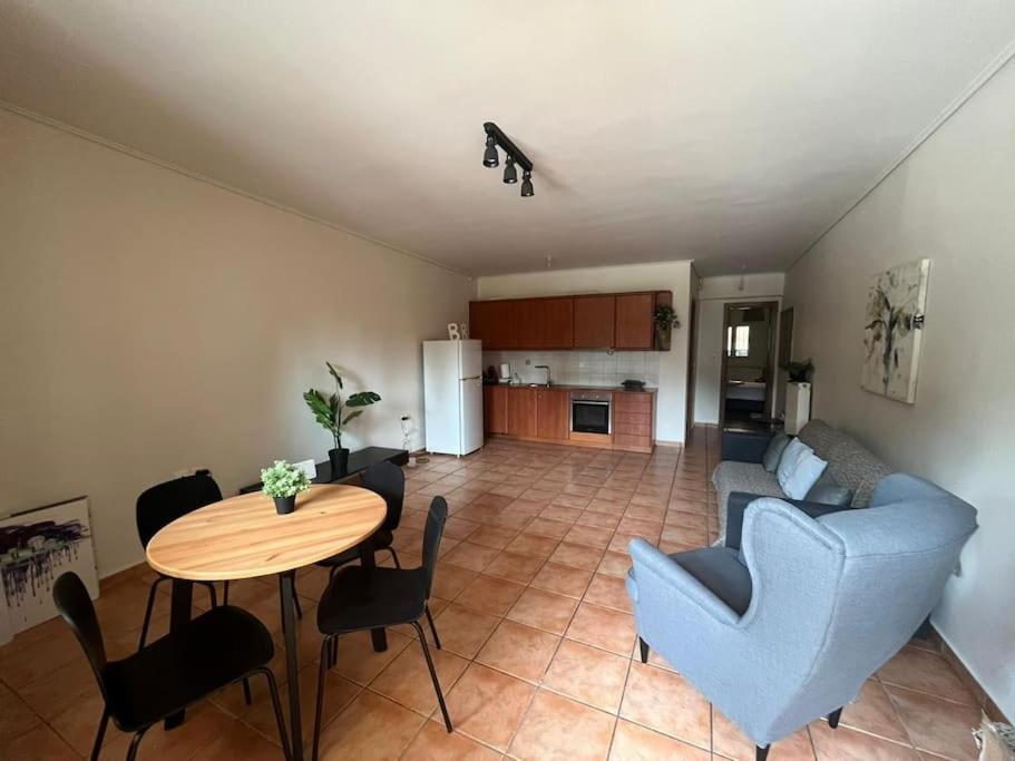 Apartment Modern Ground Flr 1 Bdr Flat With Veranda And Parking Athens